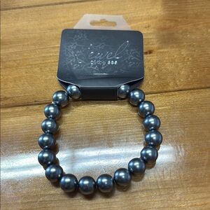 Elegant Gray Beaded Pearl Bracelet